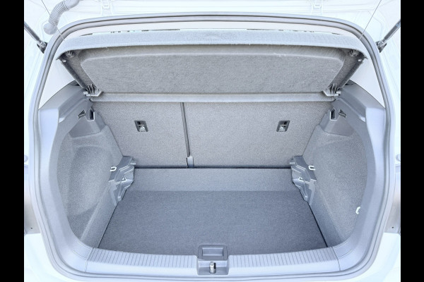 Volkswagen T-Cross 1.0 TSI Style LED 17'' Stoelverw CarPlay