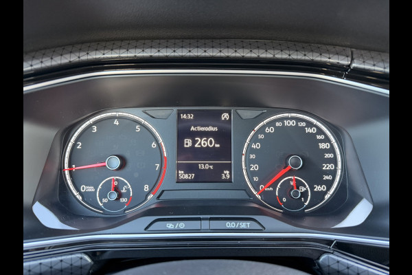 Volkswagen T-Cross 1.0 TSI Style LED 17'' Stoelverw CarPlay