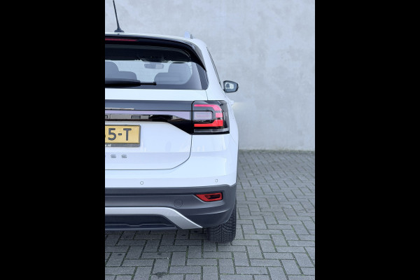 Volkswagen T-Cross 1.0 TSI Style LED 17'' Stoelverw CarPlay