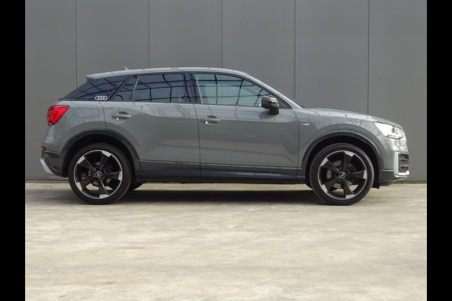 Audi Q2 1.0 TFSI Sport Edition * S-LINE * 19 INCH !!