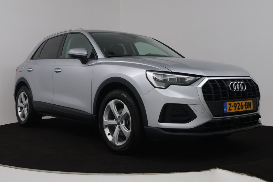 Audi Q3 35 TFSI Pro Line (STOELVERWARMING, CRUISE CONTROL, NAVIGATIE, LANE-ASSIST, PARKEERSENSOREN)