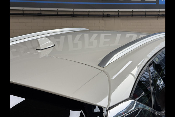 Renault Captur 1.3 TCe 155 Edition One | Groot Navi | ACC | Bose | 18" | Dodehoek | 360 | Stoel & Stuur Verwarming | 100% Renault onderhouden!