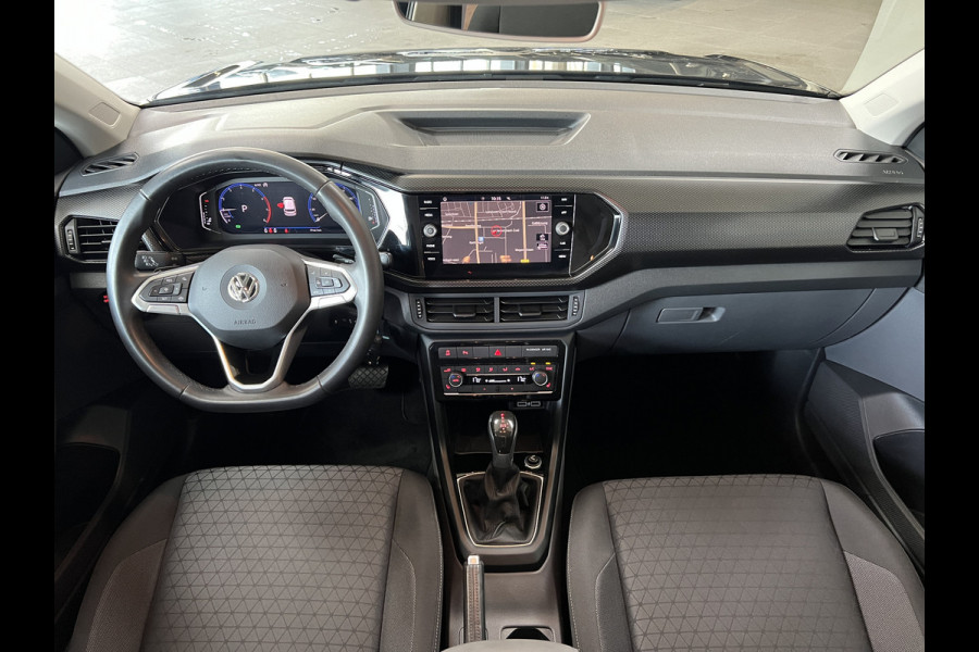 Volkswagen T-Cross 1.0 TSI Styl R-Line | Navi | ACC | Dode hoek| 17' | Carplay | PDC V+A | Stoelverwarming |