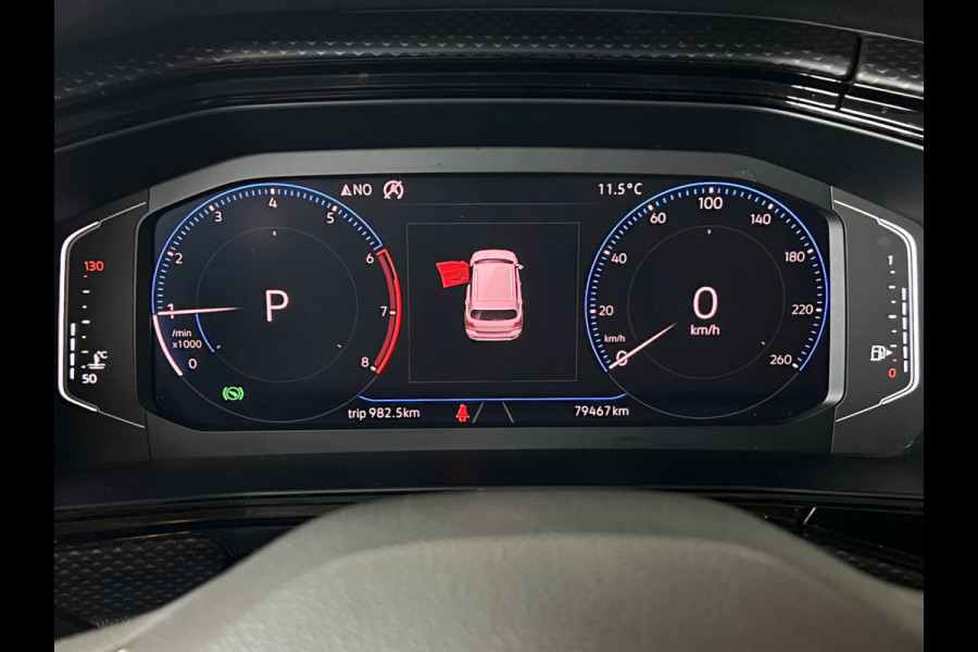 Volkswagen T-Cross 1.0 TSI Styl R-Line | Navi | ACC | Dode hoek| 17' | Carplay | PDC V+A | Stoelverwarming |