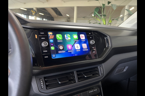 Volkswagen T-Cross 1.0 TSI Styl R-Line | Navi | ACC | Dode hoek| 17' | Carplay | PDC V+A | Stoelverwarming |