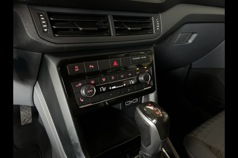Volkswagen T-Cross 1.0 TSI Styl R-Line | Navi | ACC | Dode hoek| 17' | Carplay | PDC V+A | Stoelverwarming |