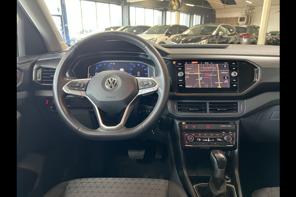 Volkswagen T-Cross 1.0 TSI Styl R-Line | Navi | ACC | Dode hoek| 17' | Carplay | PDC V+A | Stoelverwarming |
