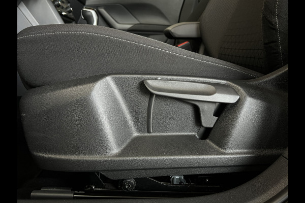 Volkswagen T-Cross 1.0 TSI Styl R-Line | Navi | ACC | Dode hoek| 17' | Carplay | PDC V+A | Stoelverwarming |