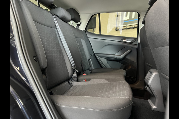 Volkswagen T-Cross 1.0 TSI Styl R-Line | Navi | ACC | Dode hoek| 17' | Carplay | PDC V+A | Stoelverwarming |