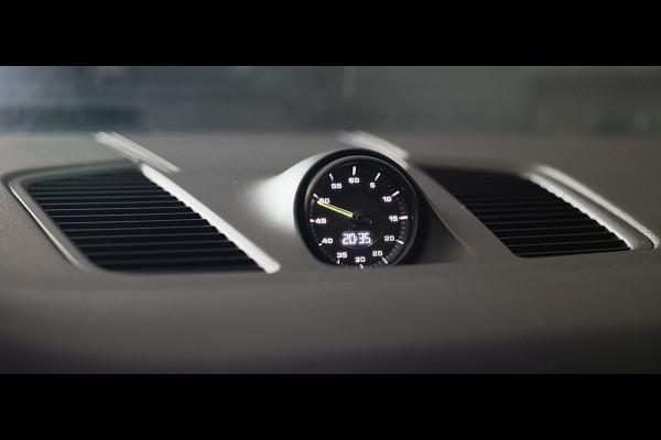 Porsche Cayenne Coupé 3.0 E-Hybrid / Cc / Sport Chrono / Leder / F1 / Panoramadak / Memory / Camera / Trekhaak / 22 Inch