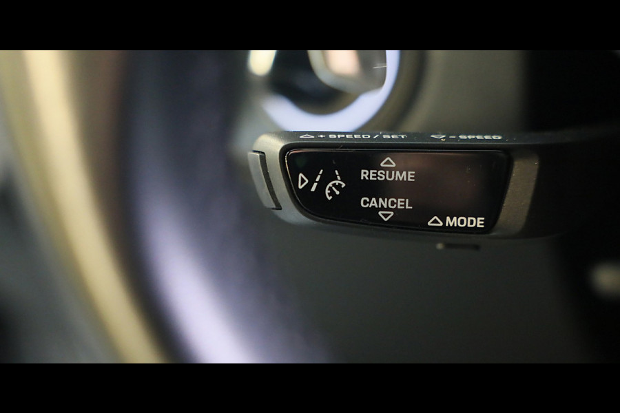 Porsche Cayenne Coupé 3.0 E-Hybrid / Cc / Sport Chrono / Leder / F1 / Panoramadak / Memory / Camera / Trekhaak / 22 Inch