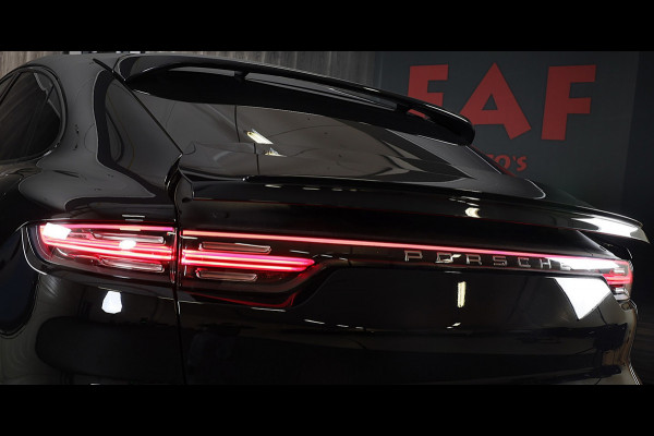 Porsche Cayenne Coupé 3.0 E-Hybrid / Cc / Sport Chrono / Leder / F1 / Panoramadak / Memory / Camera / Trekhaak / 22 Inch