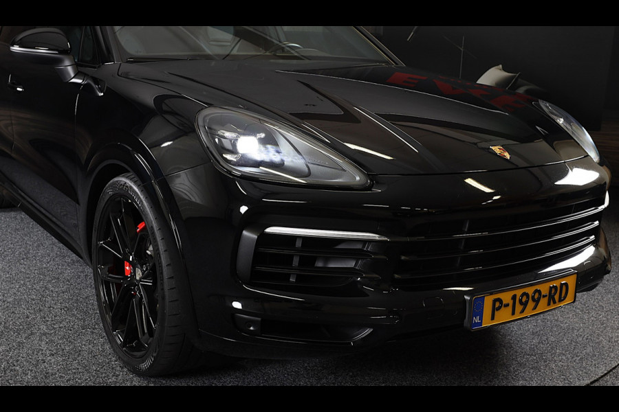 Porsche Cayenne Coupé 3.0 E-Hybrid / Cc / Sport Chrono / Leder / F1 / Panoramadak / Memory / Camera / Trekhaak / 22 Inch