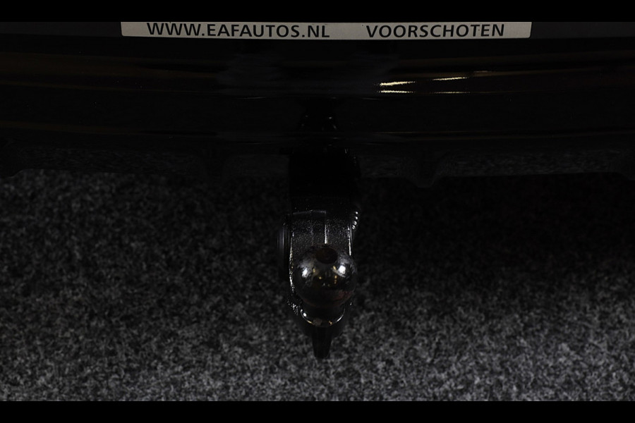 Porsche Cayenne Coupé 3.0 E-Hybrid / Cc / Sport Chrono / Leder / F1 / Panoramadak / Memory / Camera / Trekhaak / 22 Inch