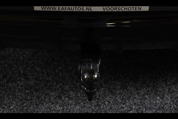 Porsche Cayenne Coupé 3.0 E-Hybrid / Cc / Sport Chrono / Leder / F1 / Panoramadak / Memory / Camera / Trekhaak / 22 Inch