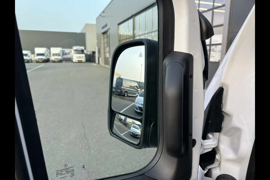 Mercedes-Benz Sprinter 317 CDI L2 H2 Pro LED / MBUX / Navigatie / Camera / Parkeersensoren / Cruise control / Airco / 270 Graden achterdeuren