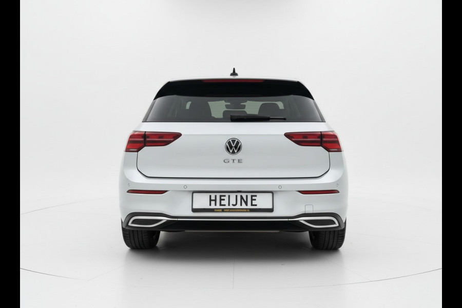 Volkswagen Golf GTE 245PK DSG HYBRID SPORT CAMERA/NAVI/IQ-LIGHT/HEAD-UP/SFEERVERL.