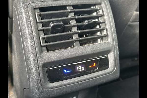 Volkswagen Golf GTE 245PK DSG HYBRID SPORT CAMERA/NAVI/IQ-LIGHT/HEAD-UP/SFEERVERL.