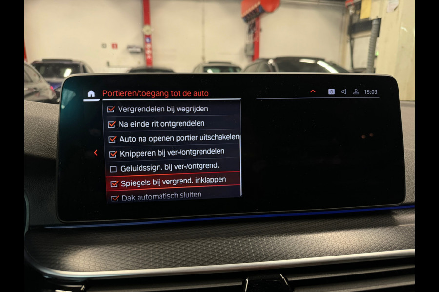 BMW 5 Serie Touring 530i High Ex M Sport Pano|Memory|Laser