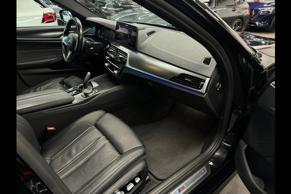 BMW 5 Serie Touring 530i High Ex M Sport Pano|Memory|Laser