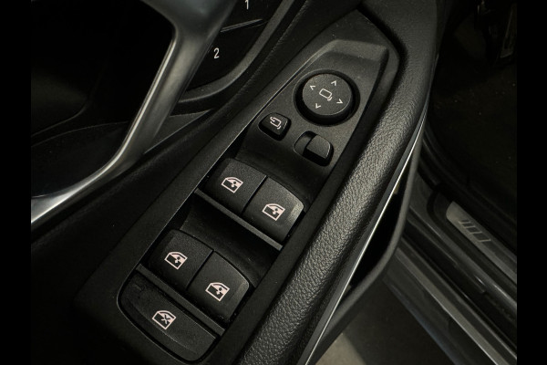 BMW 3 Serie Touring 330i High Executive Pano|HuD|H/K|Memory