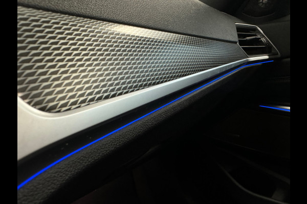 BMW 3 Serie Touring 330i High Executive Pano|HuD|H/K|Memory