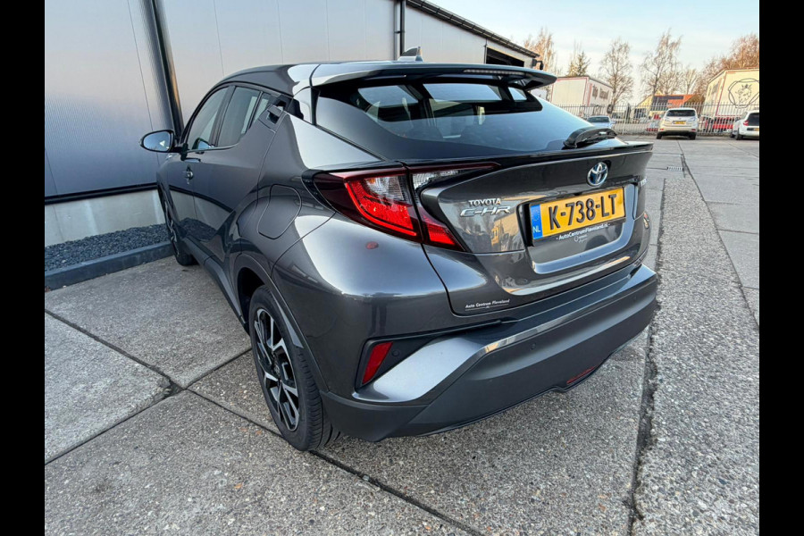 Toyota C-HR 1.8 Hybrid Dynamic / navigatie / PDC v+a CARPLAY