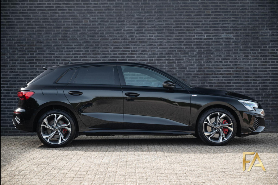 Audi A3 Sportback 45 TFSI e S edition Competition Ruitleder|Matrix|RSSeats|Sfeer|