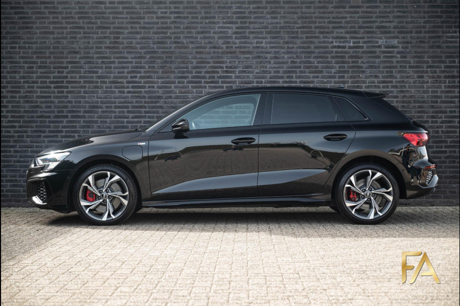 Audi A3 Sportback 45 TFSI e S edition Competition Ruitleder|Matrix|RSSeats|Sfeer|
