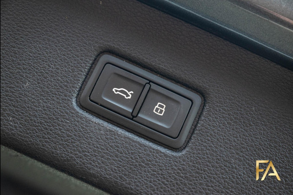 Audi Q7 60 TFSI e quattro Competition Panodak|Carbon|RSSeats|Sfeer