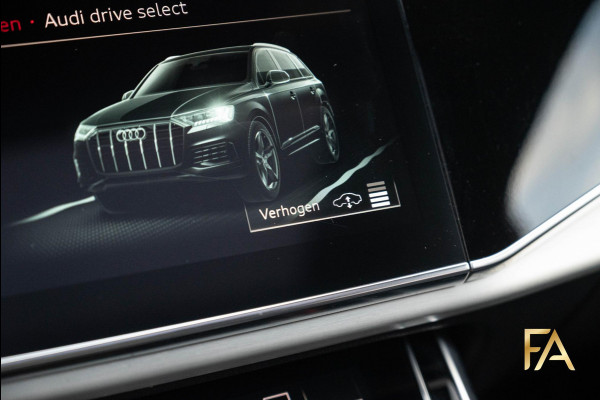 Audi Q7 60 TFSI e quattro Competition Panodak|Carbon|RSSeats|Sfeer