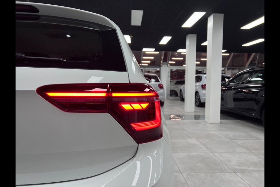 Volkswagen Polo 1.0 TSI Highline|Carplay|Virtual| IQ-Light |