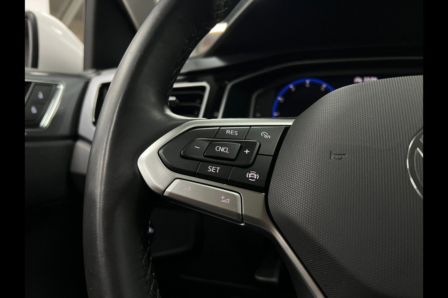 Volkswagen Polo 1.0 TSI Highline|Carplay|Virtual| IQ-Light |