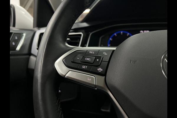 Volkswagen Polo 1.0 TSI Highline|Carplay|Virtual| IQ-Light |