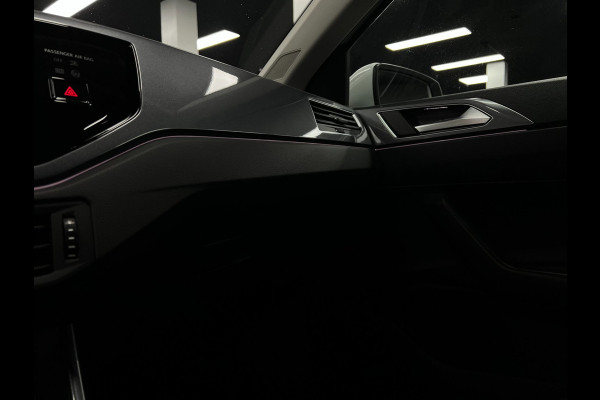 Volkswagen Polo 1.0 TSI Highline|Carplay|Virtual| IQ-Light |