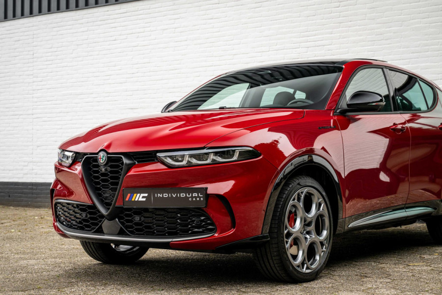 Alfa Romeo Tonale 1.3T 280pk PHEV Edizione Speciale Pano H/K Leder