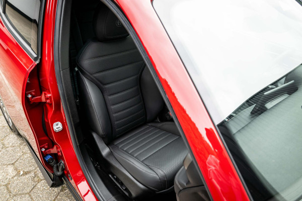 Alfa Romeo Tonale 1.3T 280pk PHEV Edizione Speciale Pano H/K Leder