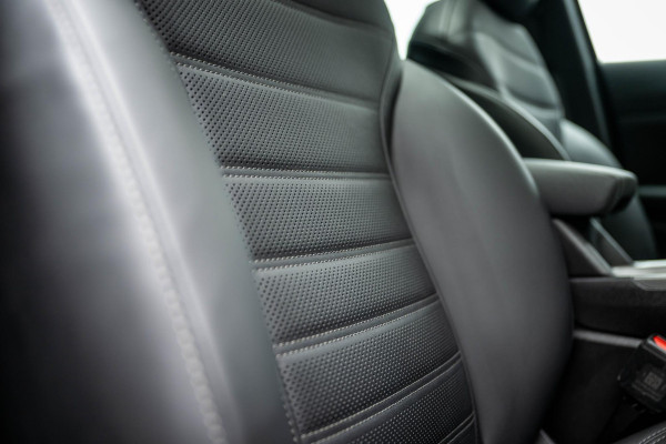 Alfa Romeo Tonale 1.3T 280pk PHEV Edizione Speciale Pano H/K Leder