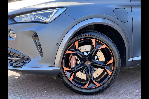 CUPRA Formentor 1.4 e-Hybrid VZ Copper Edition Pano/Matrix/Trekhaak