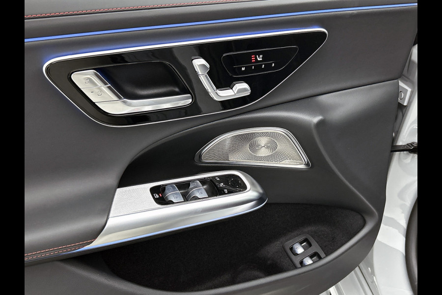 Mercedes-Benz E-Klasse Estate Mercedes-AMG 53 4MATIC+ Night Pakket 1+2 | Panoramadak | 21 Inch AMG Velgen | Burmester® | Trekhaak | AMG Real Performance Sound. Inclusief 24 maanden MB Certified garantie voor Europa.