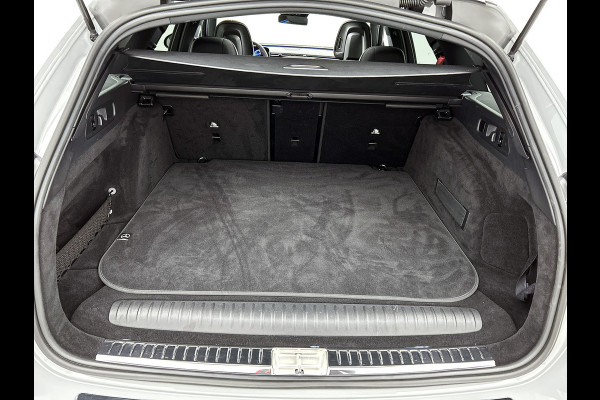 Mercedes-Benz E-Klasse Estate Mercedes-AMG 53 4MATIC+ Night Pakket 1+2 | Panoramadak | 21 Inch AMG Velgen | Burmester® | Trekhaak | AMG Real Performance Sound. Inclusief 24 maanden MB Certified garantie voor Europa.