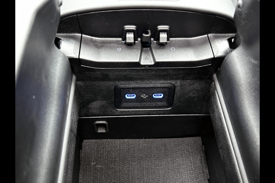 Mercedes-Benz E-Klasse Estate Mercedes-AMG 53 4MATIC+ Night Pakket 1+2 | Panoramadak | 21 Inch AMG Velgen | Burmester® | Trekhaak | AMG Real Performance Sound. Inclusief 24 maanden MB Certified garantie voor Europa.