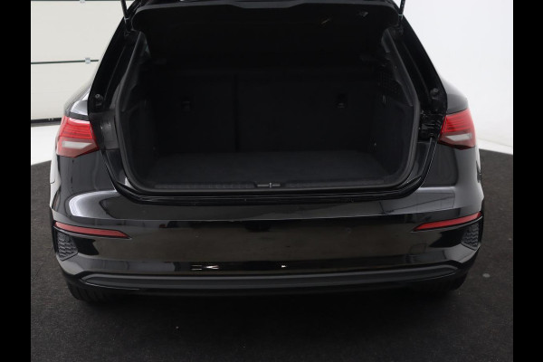 Audi A3 30 TFSI Pro Line | Carplay | Full LED | Climate control | Cruise control | Audi Sound | Bluetooth | Parkeerhulp