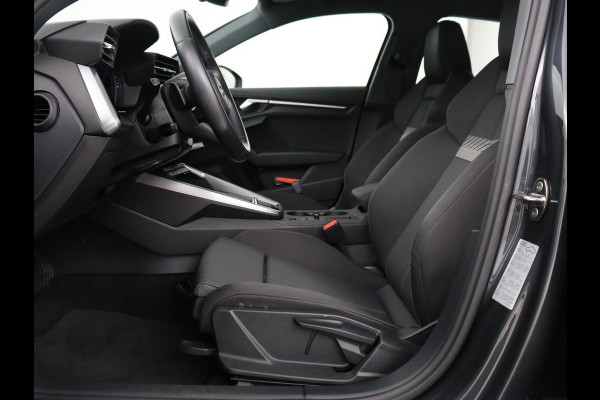 Audi A3 40 TFSIe Advanced edition | Sportstoelen | Carplay | Virtual Cockpit | Navigatie | Full LED | Parkeerhulp | Climate control | Cruise control | PHEV | Plug In