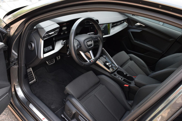 Audi A3 Sportback 30 TFSI edition one|S-Line|18"|Cam.|Elektr.klep