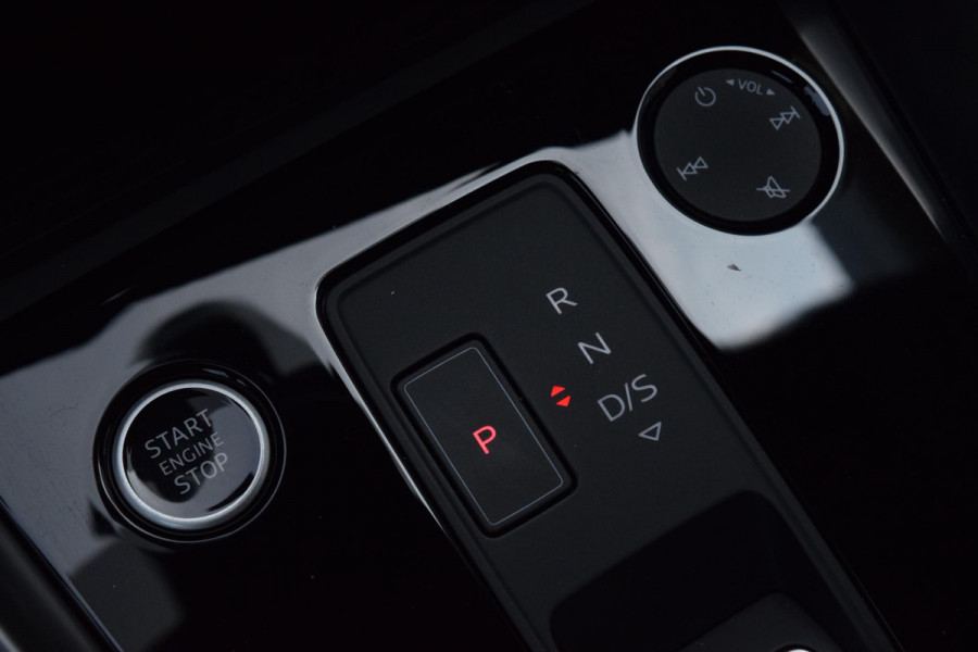 Audi A3 Sportback 30 TFSI edition one|S-Line|18"|Cam.|Elektr.klep