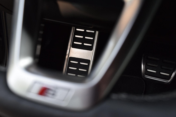 Audi A3 Sportback 30 TFSI edition one|S-Line|18"|Cam.|Elektr.klep