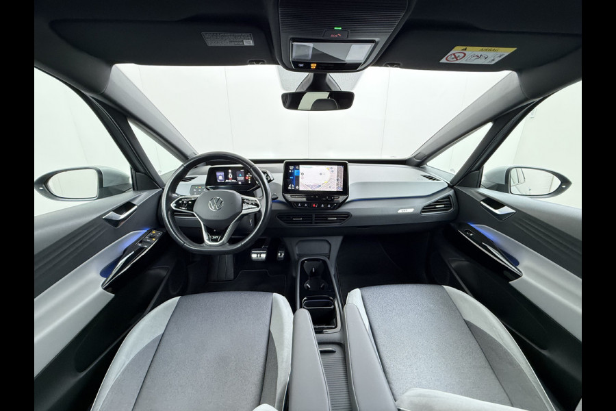 Volkswagen ID.3 First Plus 62kWh Navi-Pro Adap.Cruise Camera Matrix led 19" Ecc Apple Carplay Android Auto SOH 86% Stoel+Stuurverwarming Lmv Privacy Glas Keyless Rijstrooksensor 1e Eigenaar Origineel Nederlandse Auto