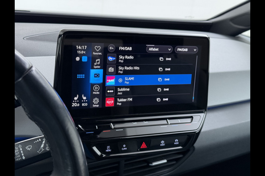 Volkswagen ID.3 First Plus 62kWh Navi-Pro Adap.Cruise Camera Matrix led 19" Ecc Apple Carplay Android Auto SOH 86% Stoel+Stuurverwarming Lmv Privacy Glas Keyless Rijstrooksensor 1e Eigenaar Origineel Nederlandse Auto