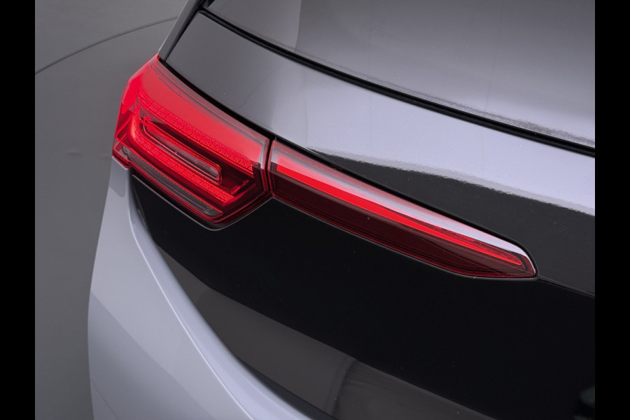 Volkswagen ID.3 First Plus 62kWh Navi-Pro Adap.Cruise Camera Matrix led 19" Ecc Apple Carplay Android Auto SOH 86% Stoel+Stuurverwarming Lmv Privacy Glas Keyless Rijstrooksensor 1e Eigenaar Origineel Nederlandse Auto